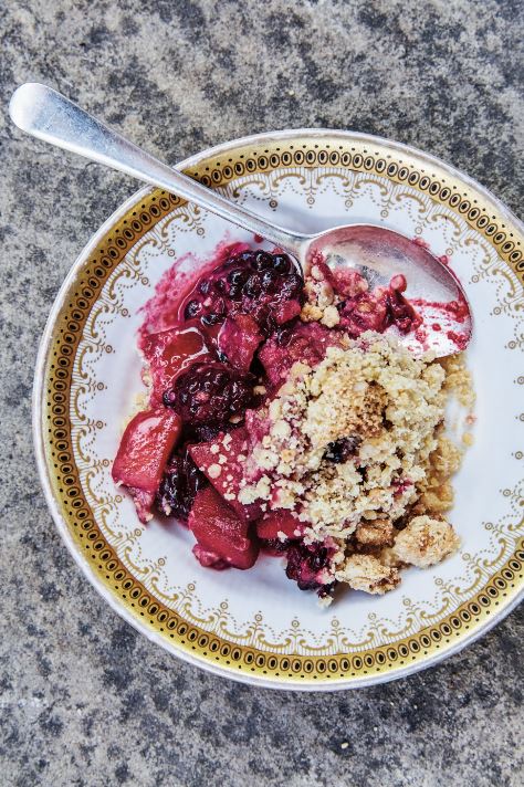 Classic Apple And Blackberry Crumble Recipe